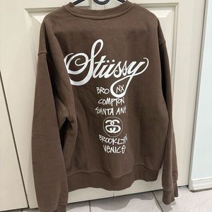 Stussy crewneck sweatshirt medium size